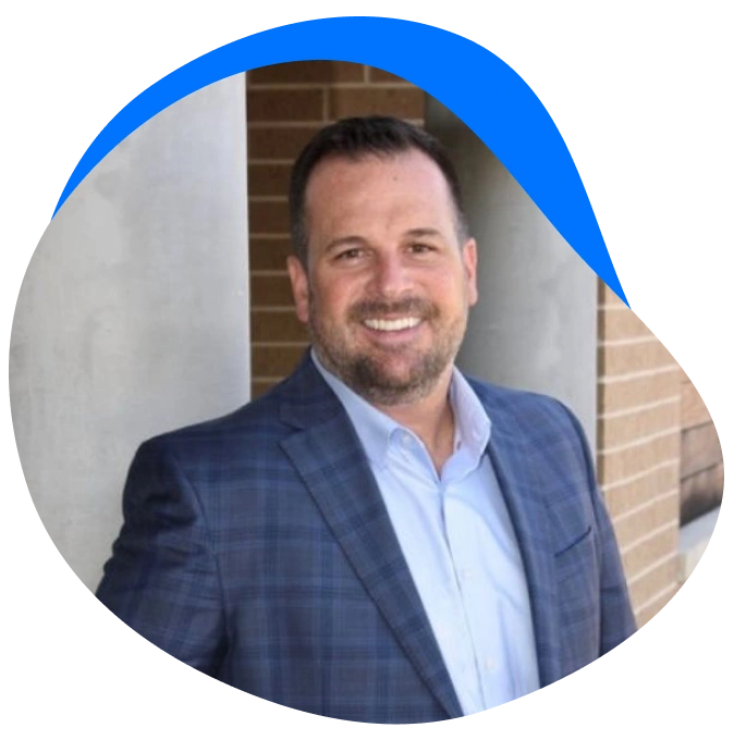 img-meet-dr-adam-preece